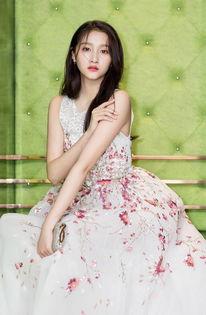 关晓彤爆料柚子娱乐直播,揭秘娱乐圈直播乱象